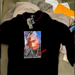 Tupac sweatshirt